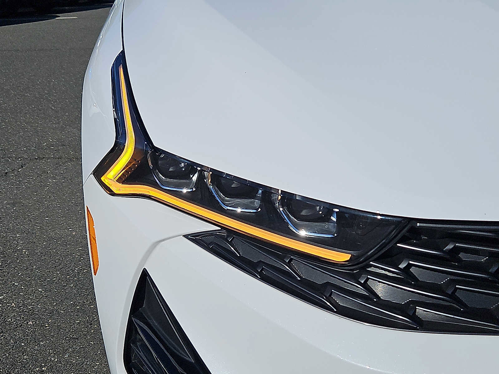 Used 2024 Kia K5 GT-Line w/ GT-Line Premium Package image 9