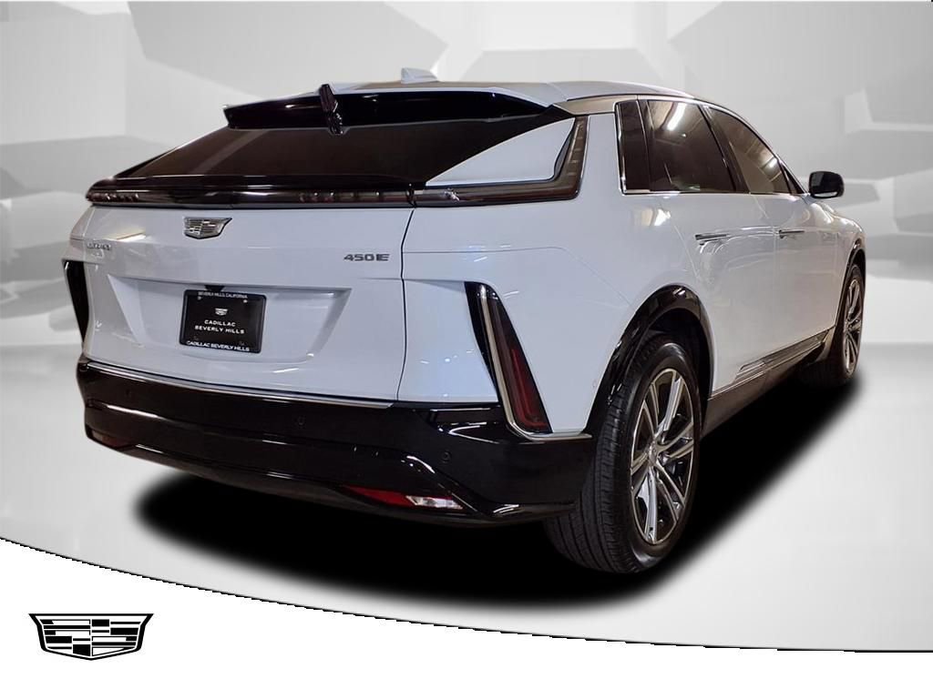 Certified 2026 Cadillac Lyriq Luxury image 2