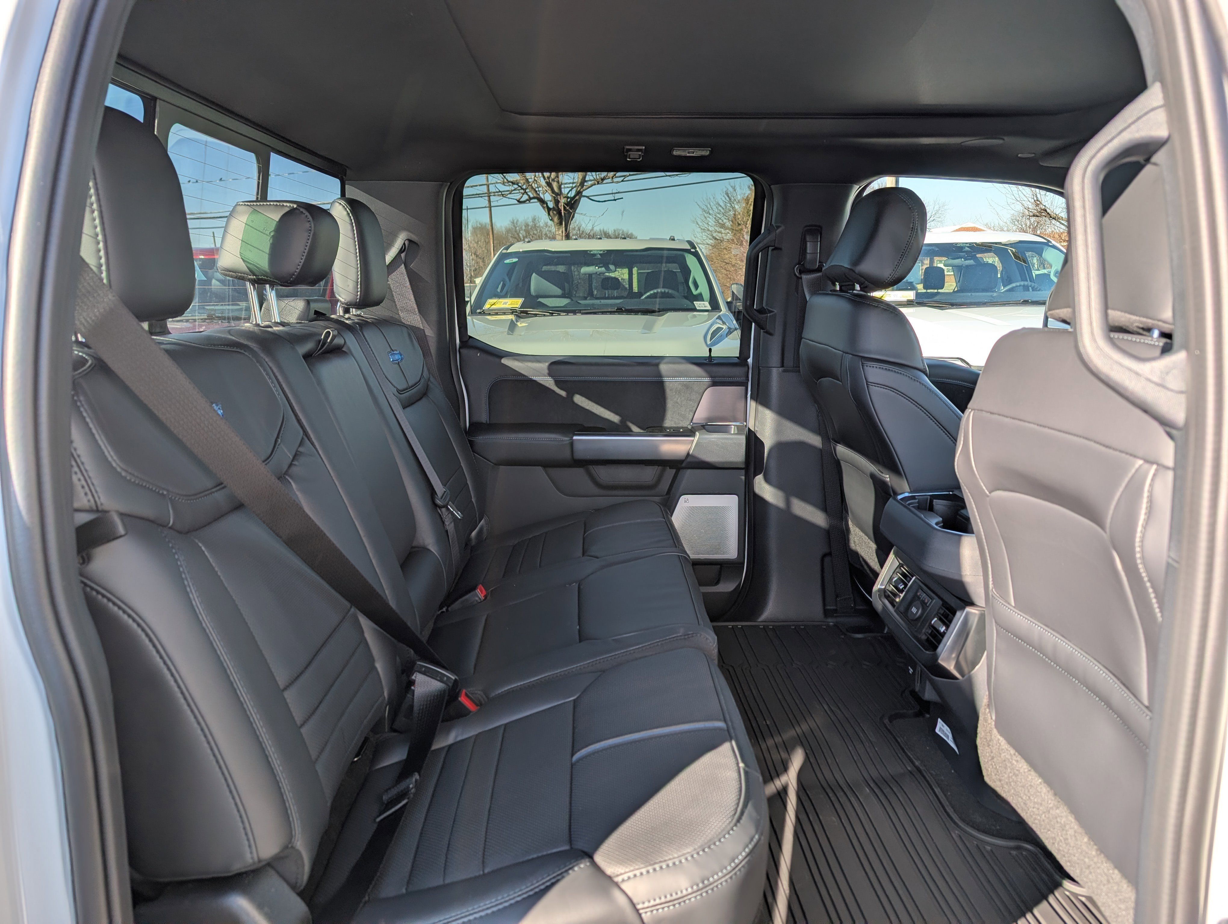 New 2026 Ford F250 Platinum image 9