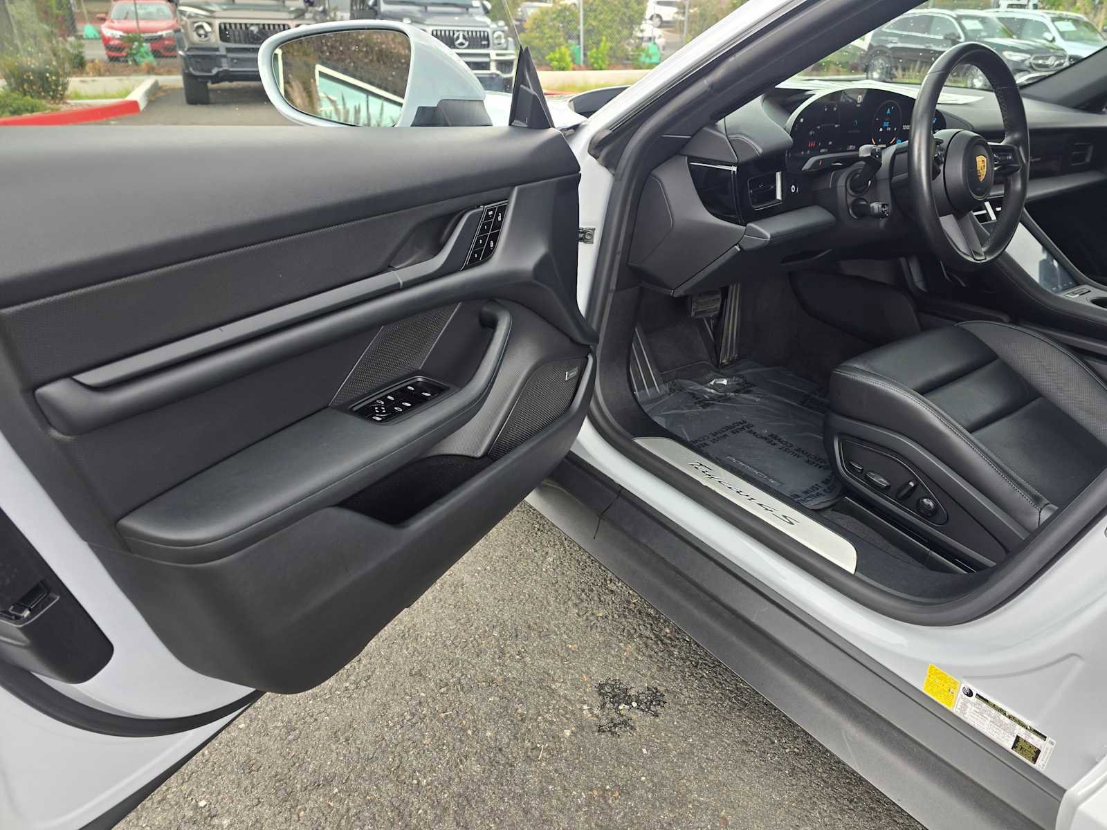 Used 2021 Porsche Taycan 4S w/ Premium Package AWD/4WD image 23