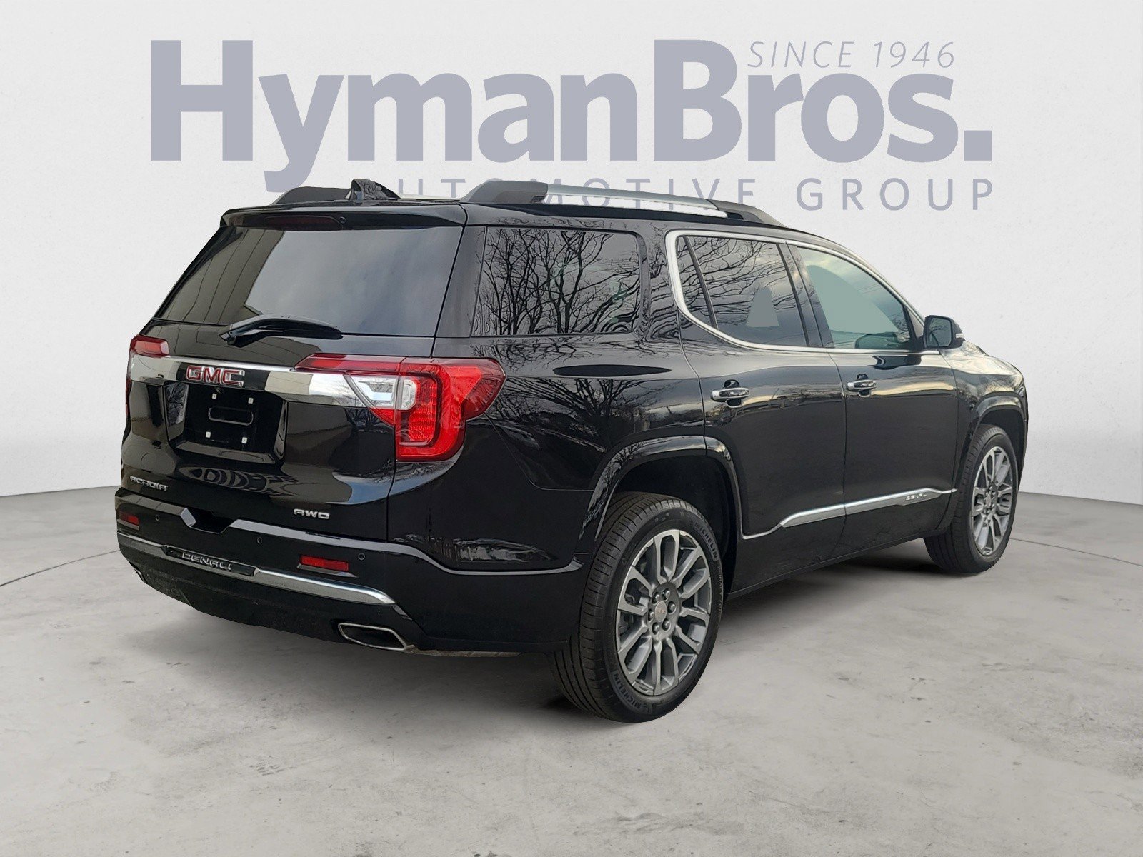 Used 2023 GMC Acadia Denali w/ Trailering Package AWD/4WD image 3