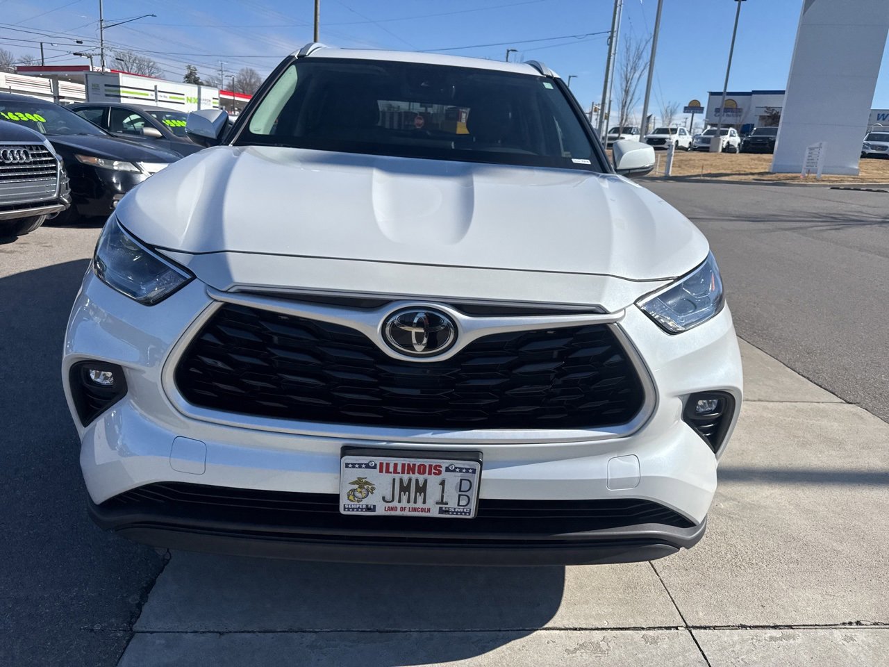 Used 2024 Toyota Highlander XLE video 2