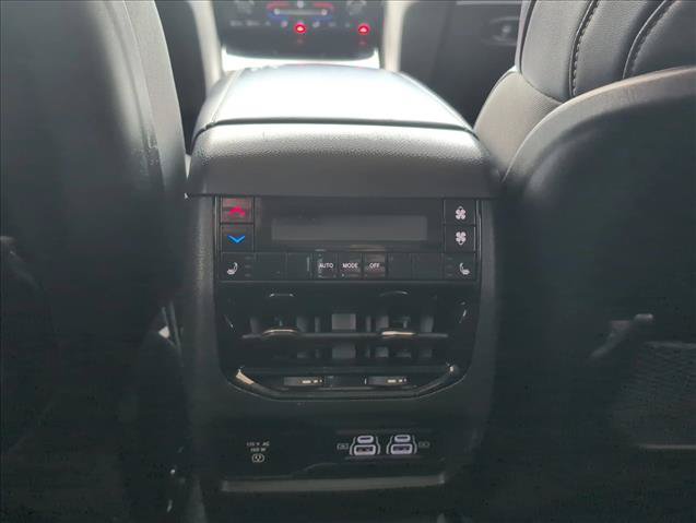 Used 2021 Jeep Grand Cherokee L Limited RWD image 29
