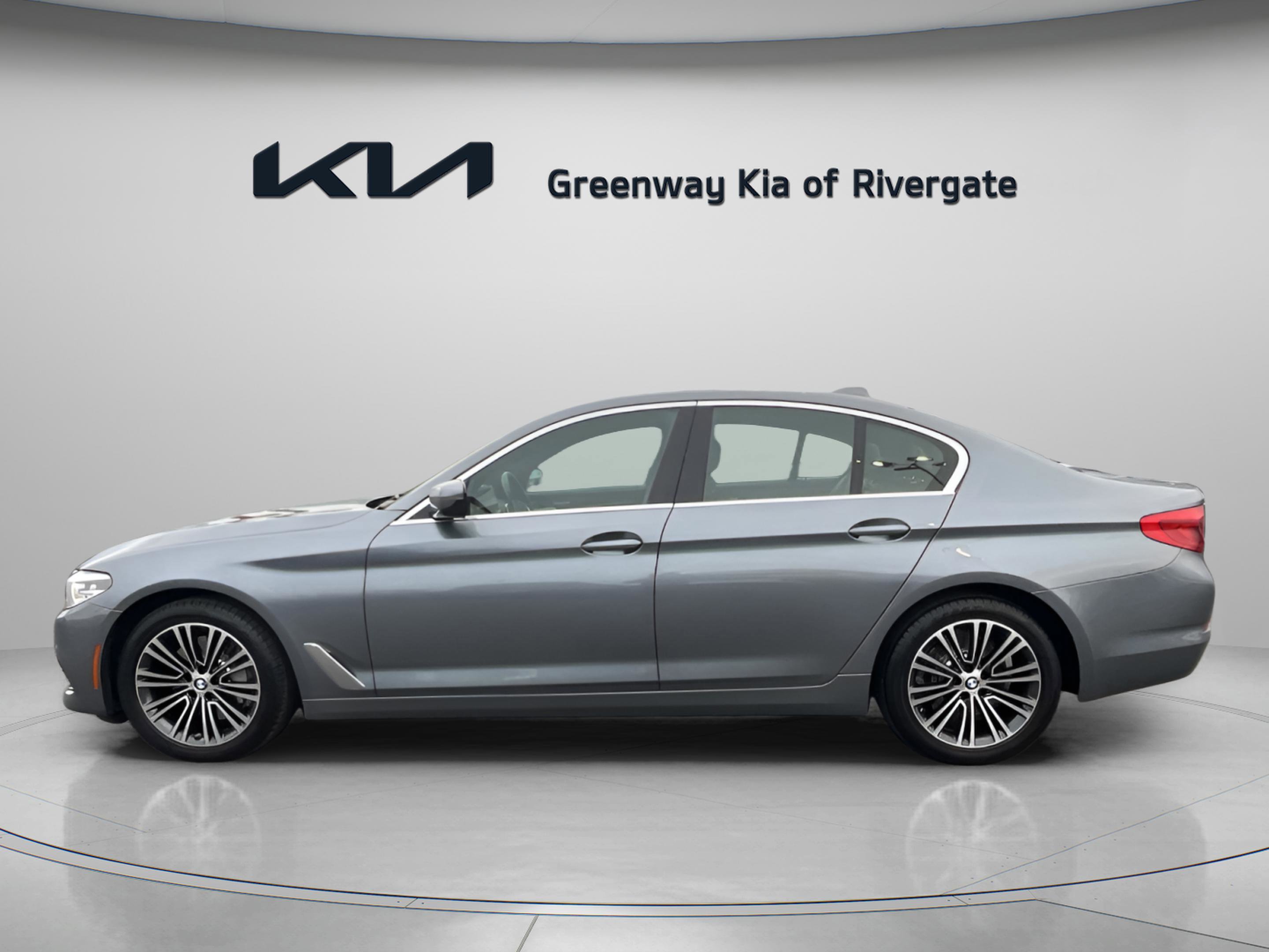 Used 2019 BMW 530i xDrive image 4