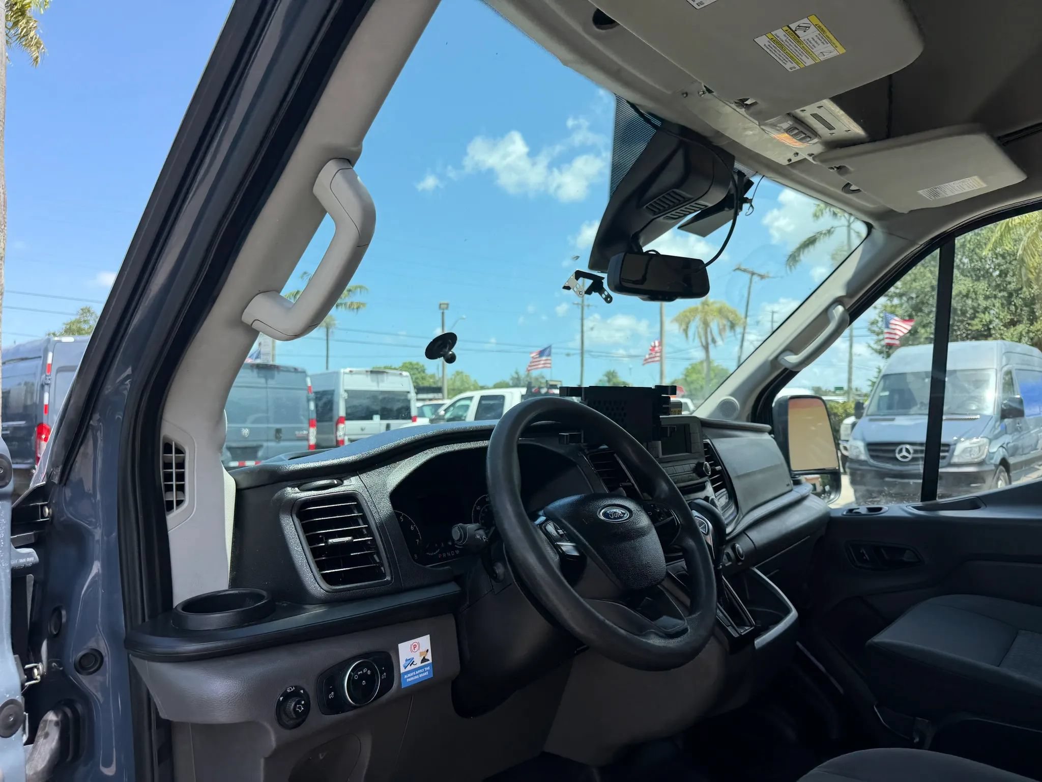 Used 2020 Ford Transit 250 148 High Roof Extended RWD image 12