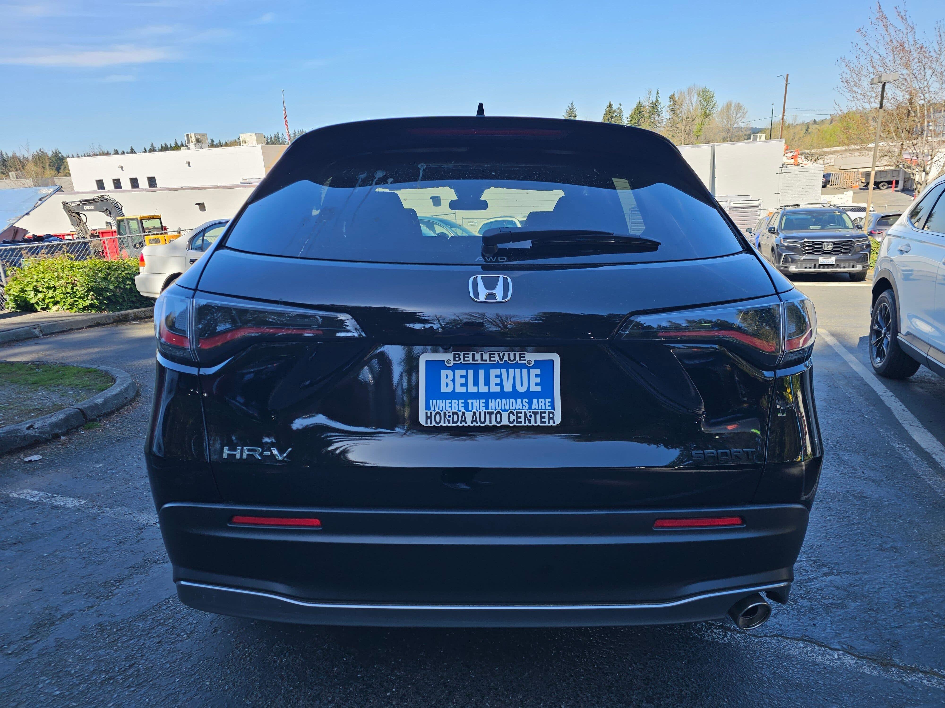 Certified 2025 Honda HR-V Sport image 6