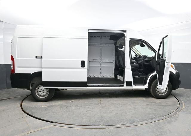 Used 2023 RAM ProMaster 2500 image 46