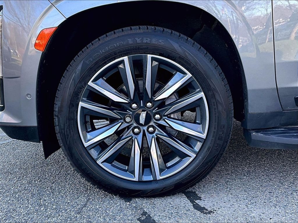 Used 2021 Cadillac Escalade Sport Platinum w/ Heavy-Duty Trailer Package AWD/4WD image 7