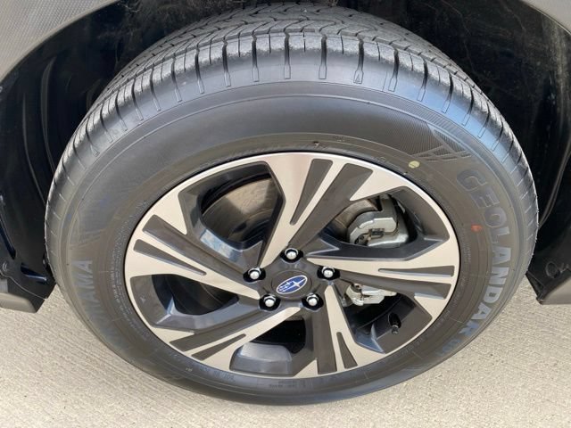 Certified 2025 Subaru Crosstrek 2.5i Premium AWD/4WD image 26