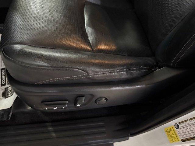 Used 2020 Toyota 4Runner Limited image 15