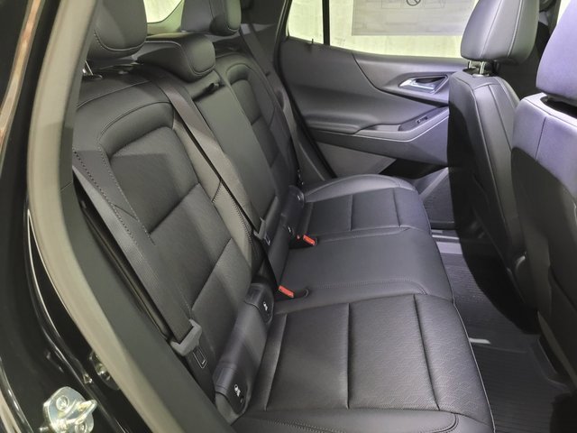 New 2026 Chevrolet Equinox LT w/ Convenience Package II image 16