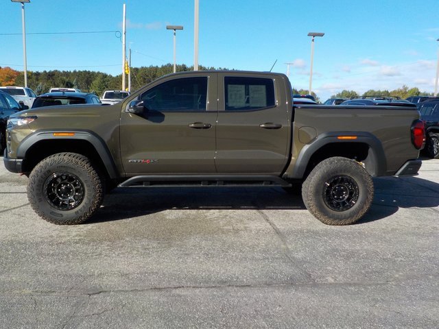 Used 2024 GMC Canyon AT4X w/ AT4X AEV Edition image 6