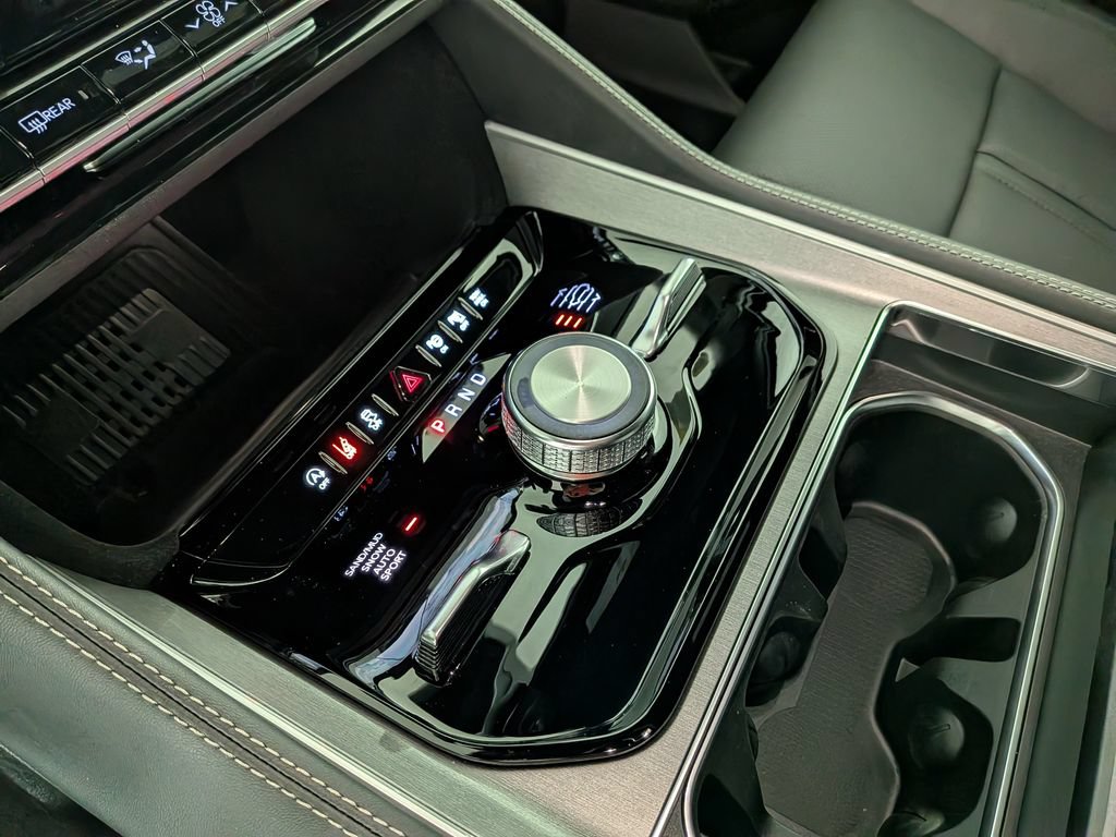 New 2026 Jeep Grand Wagoneer Limited AWD/4WD image 26