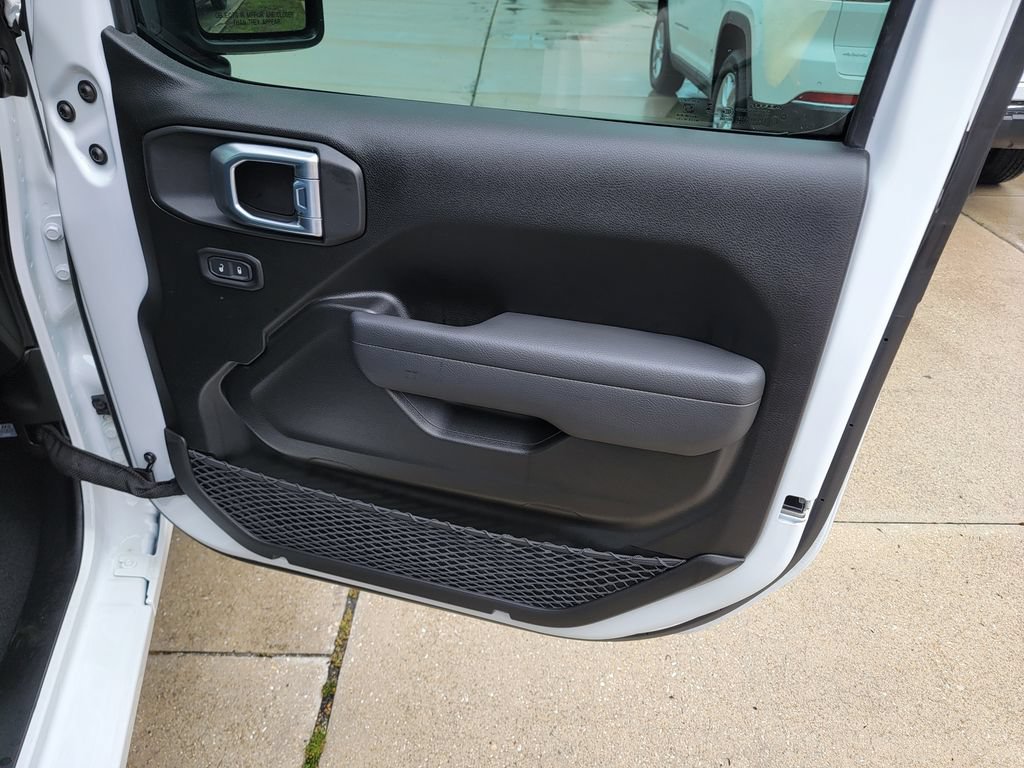 New 2026 Jeep Wrangler Sport AWD/4WD image 11