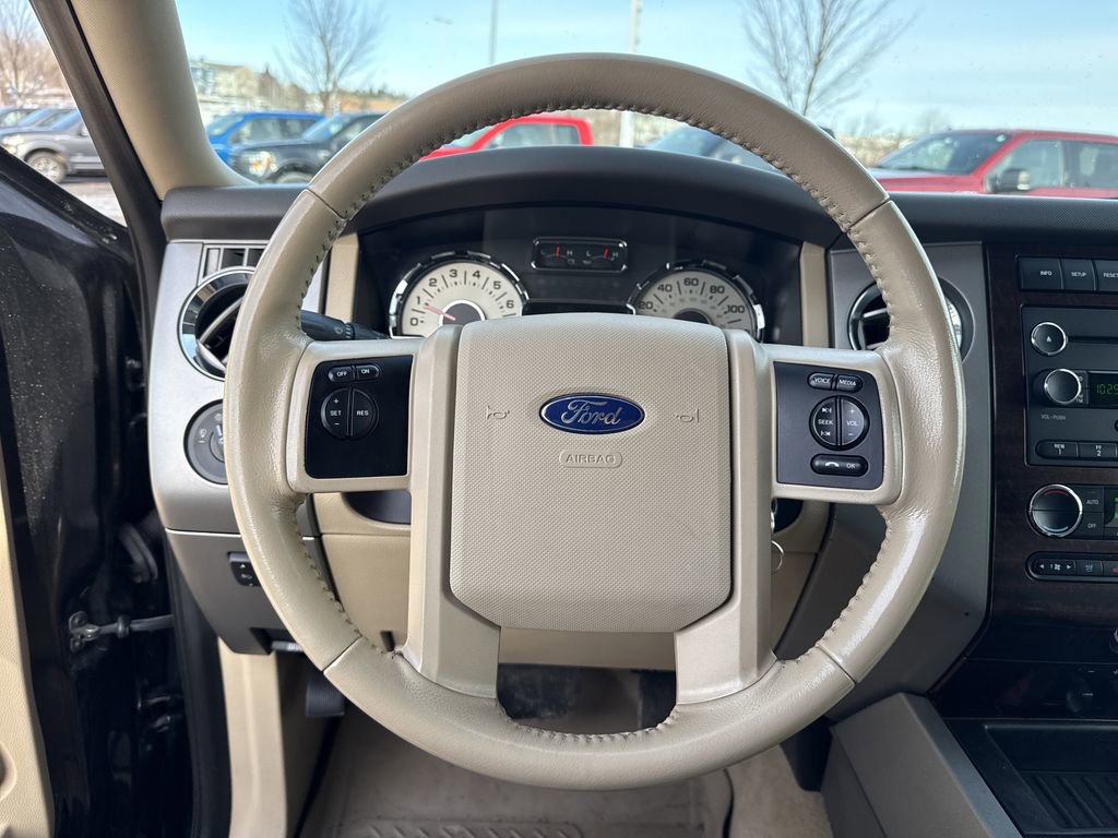 Used 2014 Ford Expedition EL XLT w/ Equipment Group 202A image 18