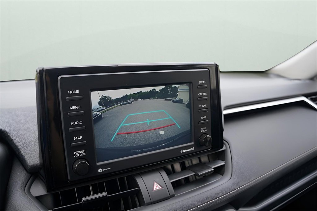 Used 2021 Toyota RAV4 LE image 22