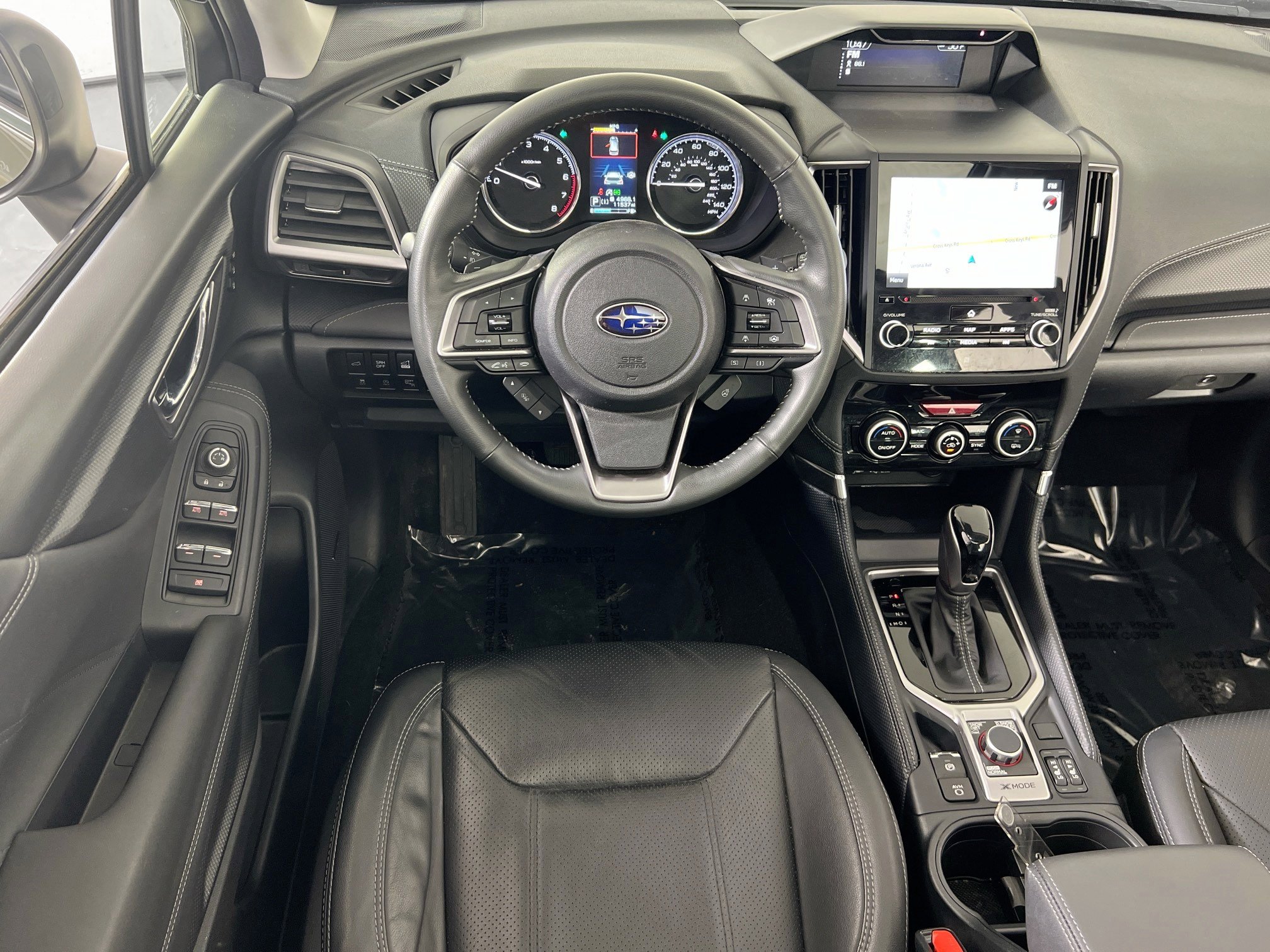 Used 2022 Subaru Forester Touring image 23