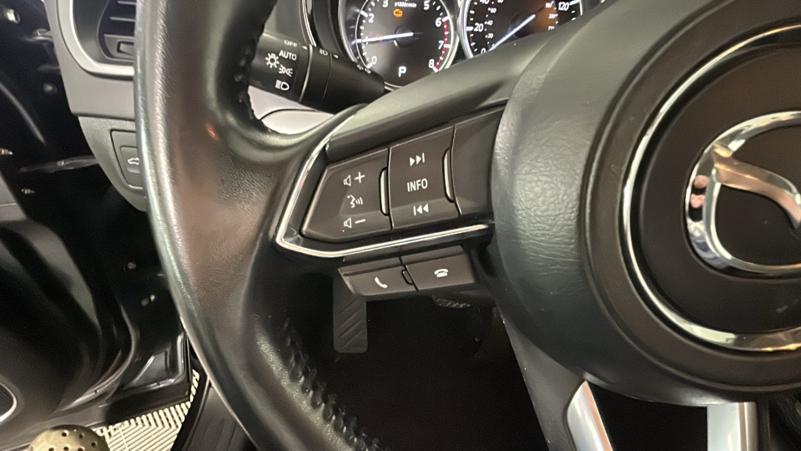 Used 2020 MAZDA CX-9 Touring w/ Touring Premium Package AWD/4WD image 19