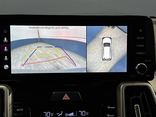 Used 2022 Kia Sorento SX image 11