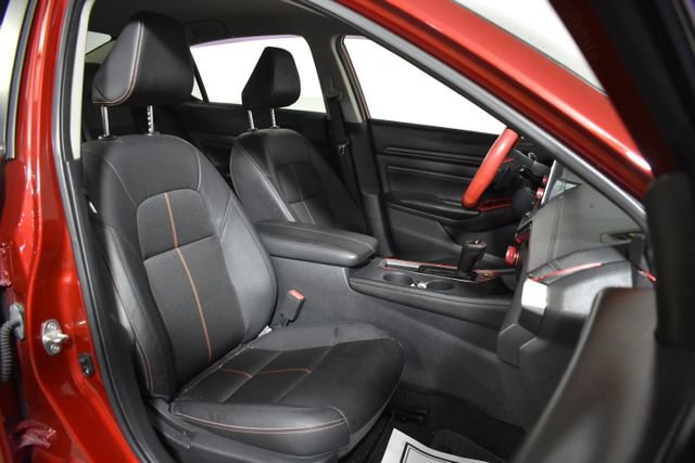 Used 2020 Nissan Altima 2.5 SR FWD image 32