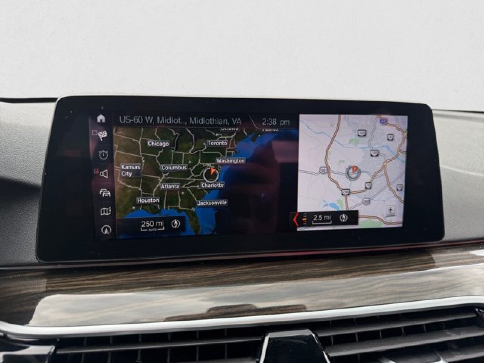 Used 2019 BMW 530e xDrive AWD/4WD image 16