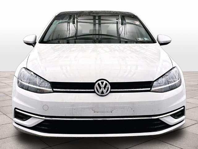 Used 2021 Volkswagen Golf 4-Door FWD image 3