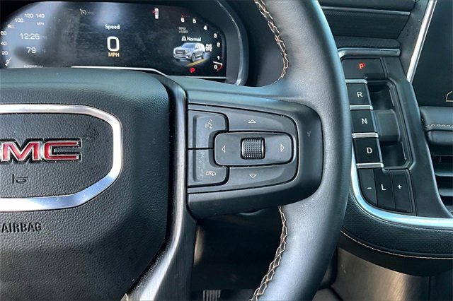Used 2024 GMC Yukon XL AT4 w/ Technology Package image 12