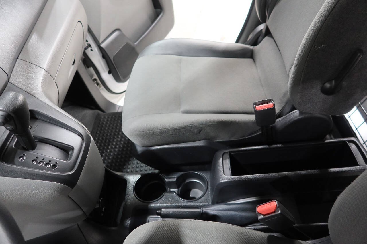 Used 2020 Nissan NV200 SV FWD image 30