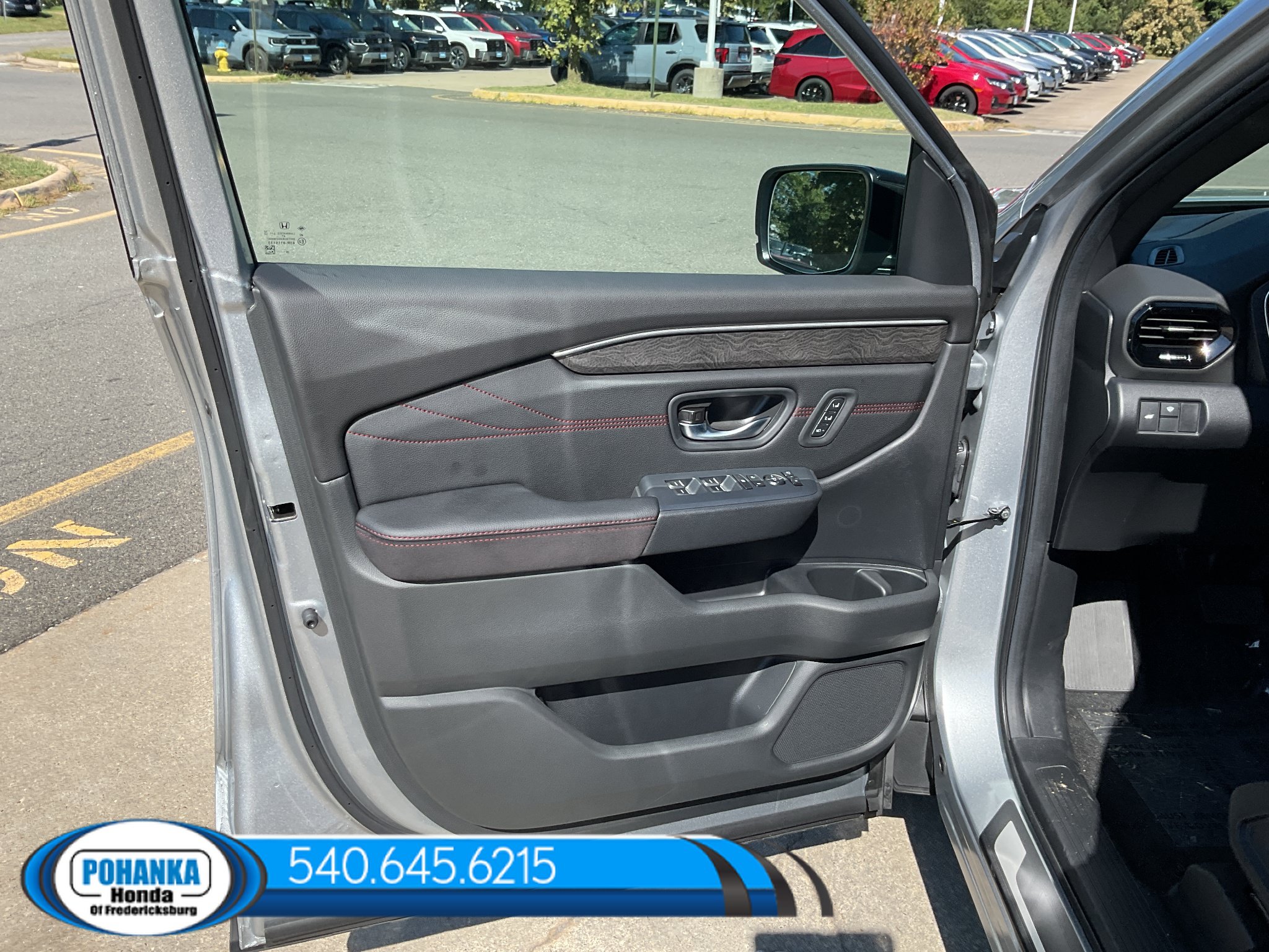 New 2026 Honda Pilot Black Edition image 14