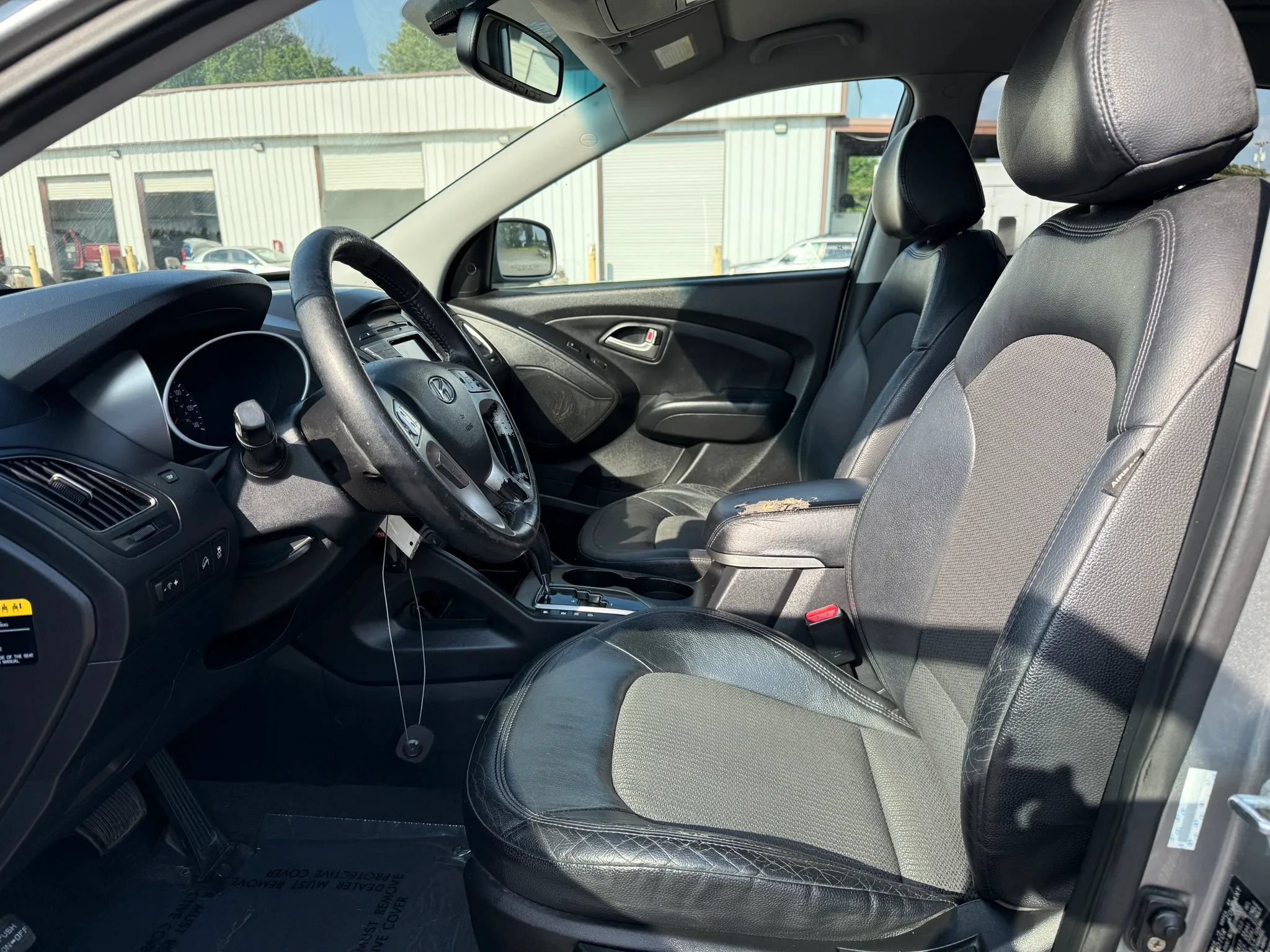 Used 2013 Hyundai Tucson GLS FWD image 2