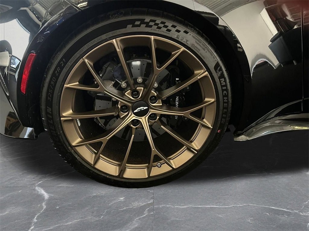 New 2026 Aston Martin V8 Vantage S image 33