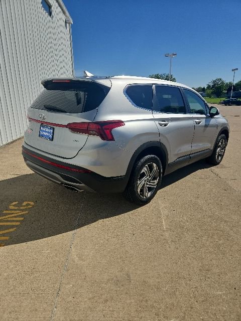Used 2021 Hyundai Santa Fe SE AWD/4WD image 5