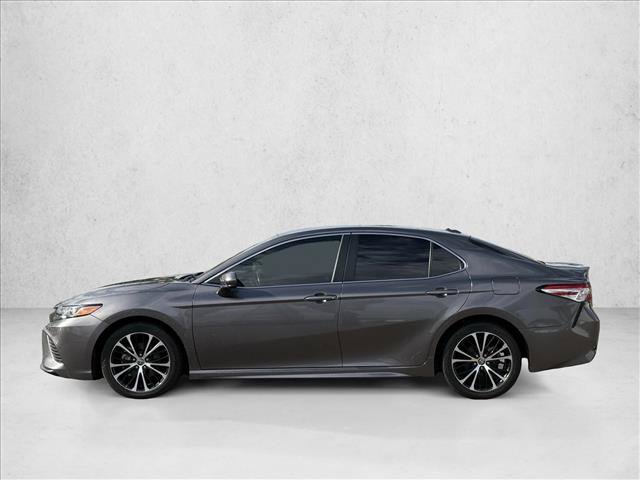 Used 2020 Toyota Camry SE w/ Carpet Mat Package FWD image 8