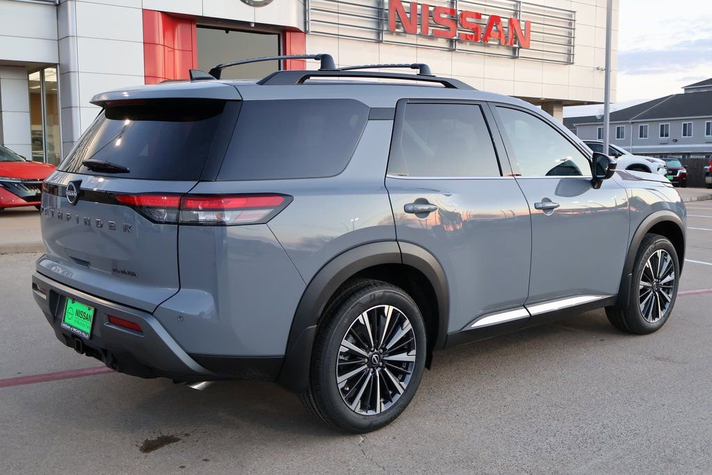 New 2026 Nissan Pathfinder Platinum w/ Cargo Package FWD image 6