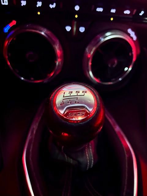 Used 2017 Chevrolet Camaro SS RWD image 19
