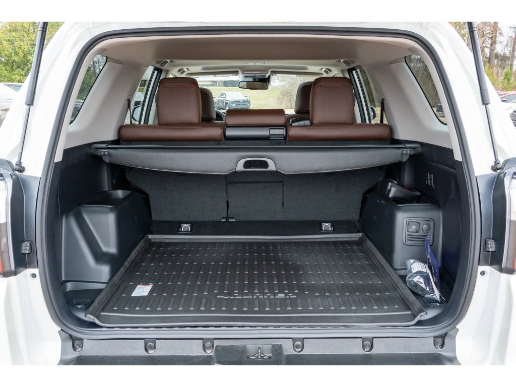 Used 2022 Toyota 4Runner Limited image 15
