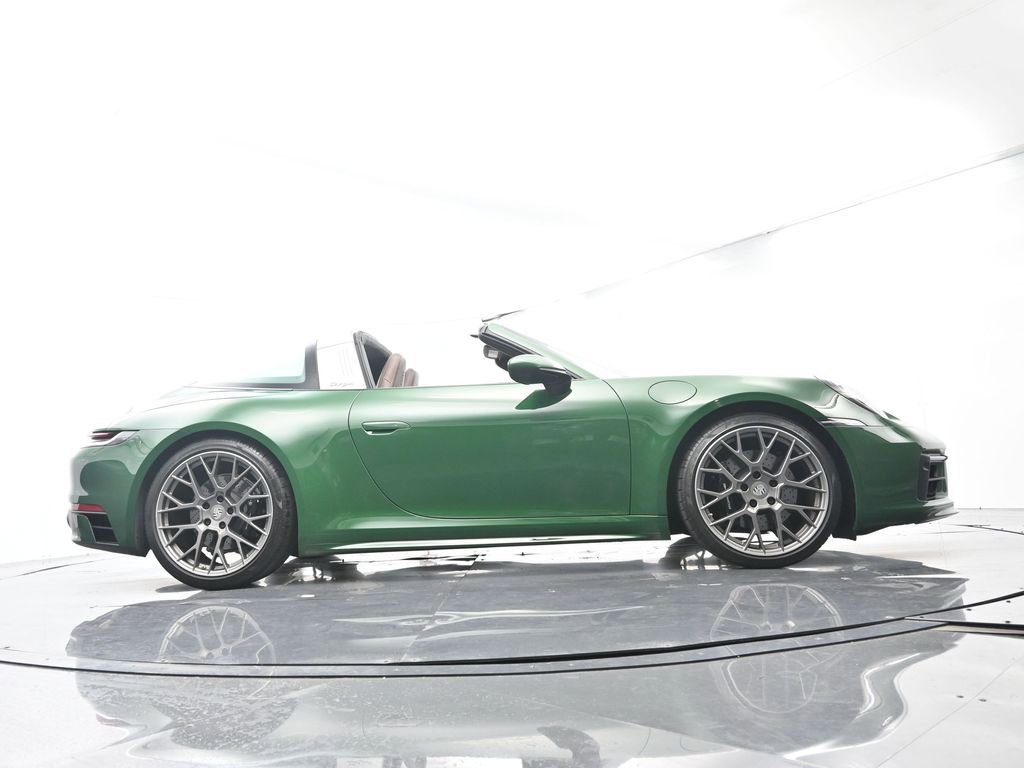 Certified 2024 Porsche 911 Targa 4S AWD/4WD image 65