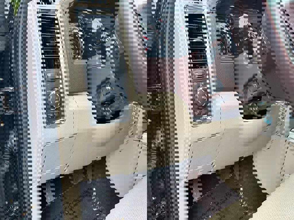 Used 2016 RAM 3500 Laramie AWD/4WD image 19