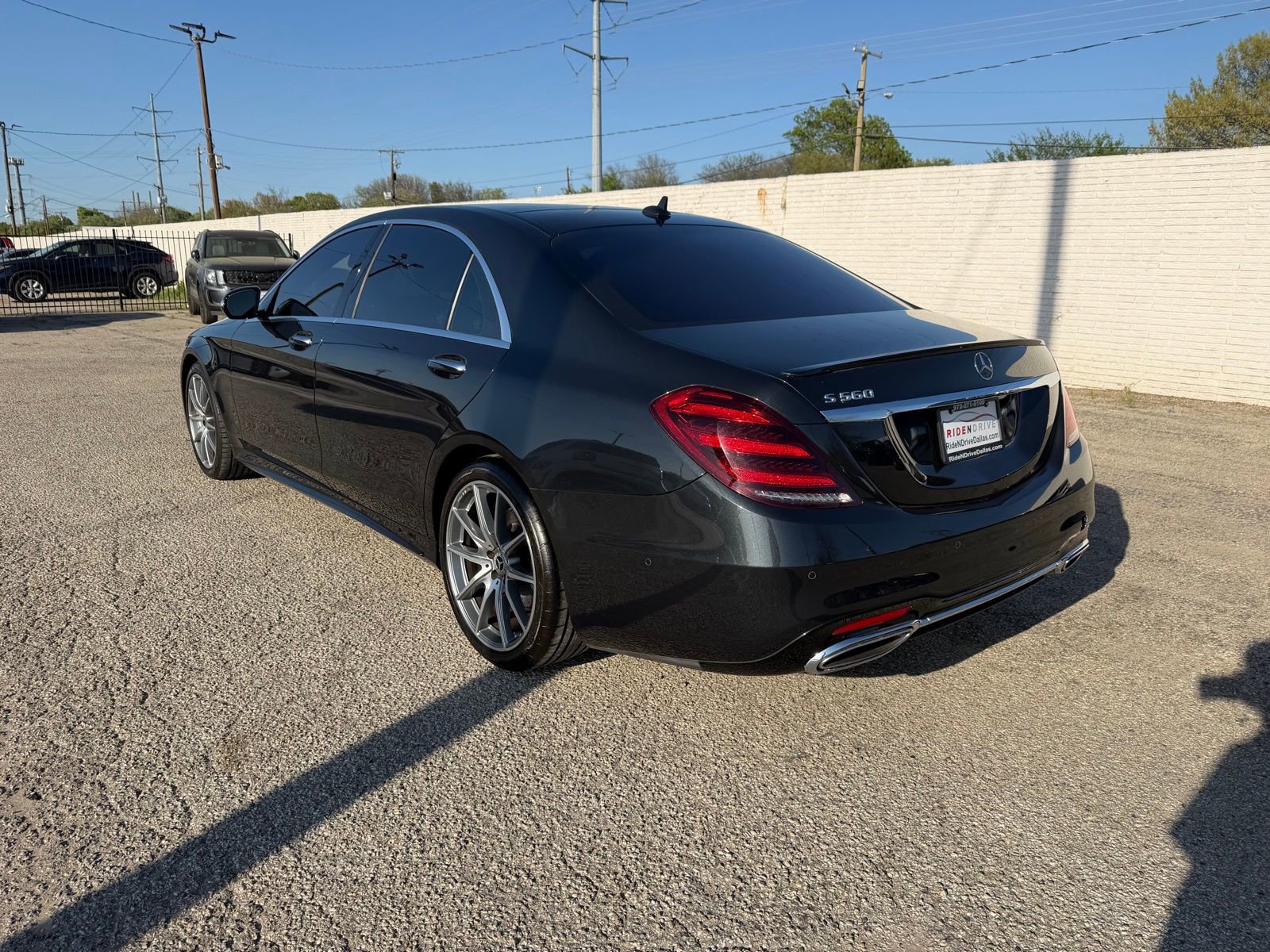 Used 2020 Mercedes-Benz S 560 Sedan image 4