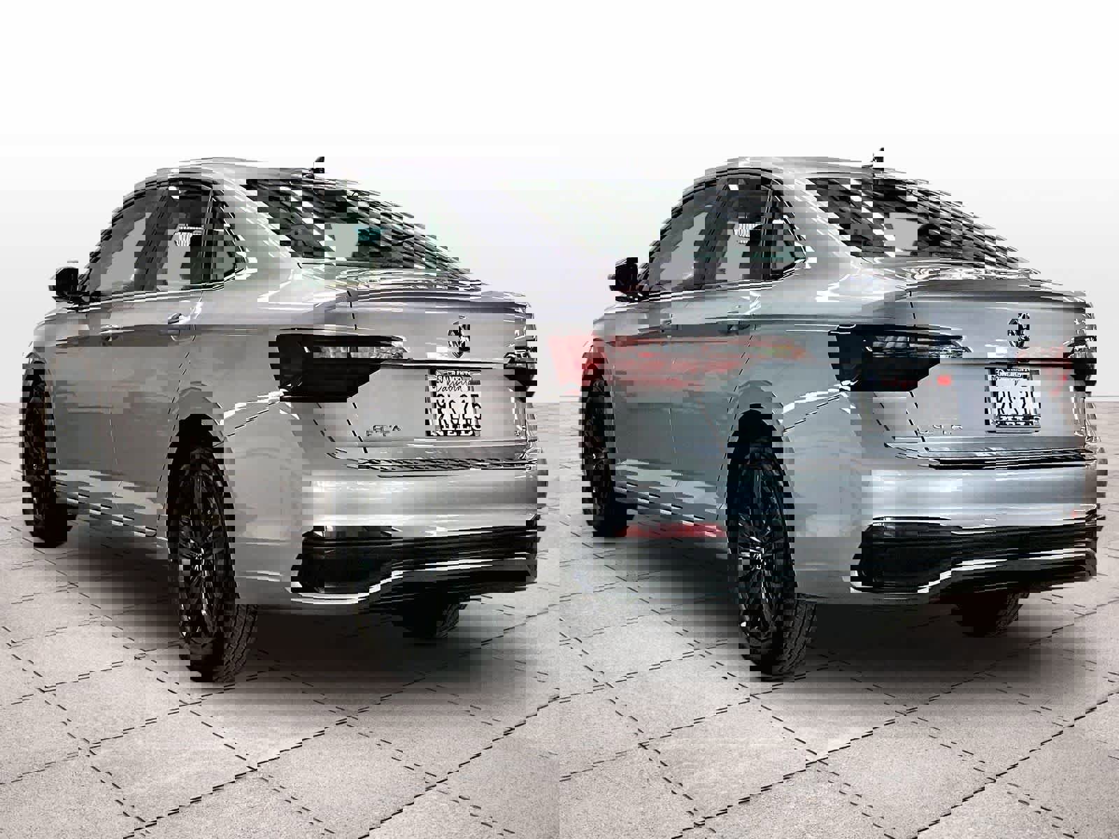 Used 2024 Volkswagen Jetta SE FWD image 14