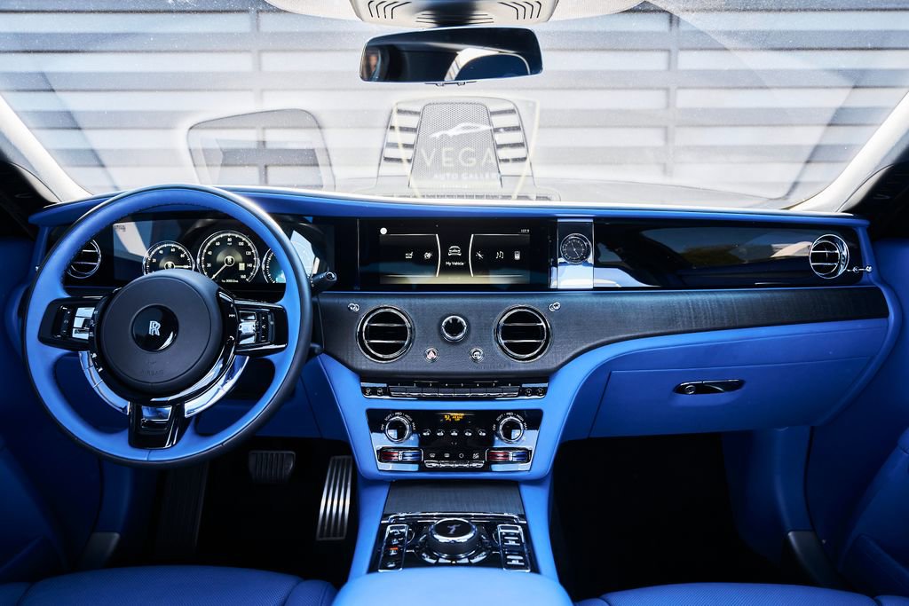 Used 2024 Rolls-Royce Ghost AWD/4WD image 52