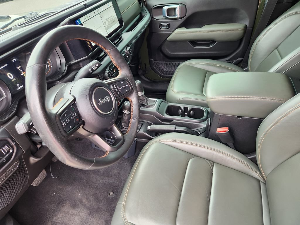 Used 2024 Jeep Gladiator Mojave AWD/4WD image 7