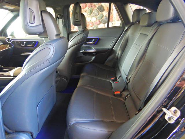 Used 2024 Mercedes-Benz GLC 300 4MATIC image 14