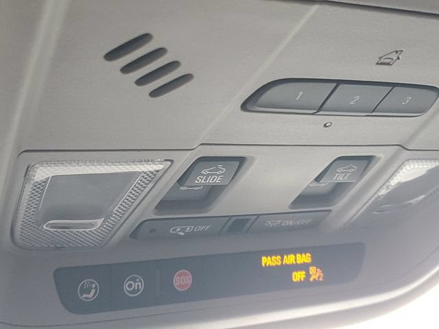 Used 2020 GMC Acadia AT4 w/ GMC Pro Grade Package AWD/4WD image 31