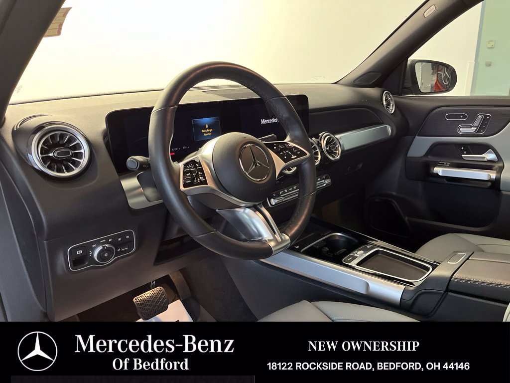 Used 2026 Mercedes-Benz GLB 250 4MATIC image 9