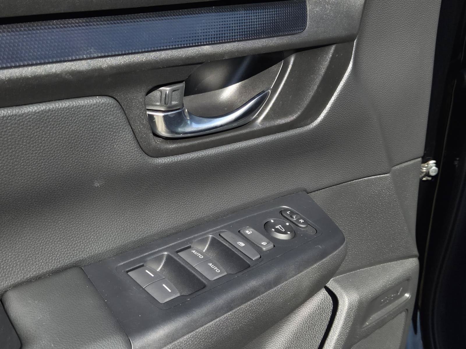 Used 2025 Honda CR-V EX image 27