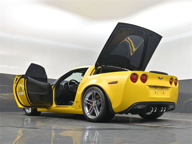 Used 2006 Chevrolet Corvette Z06 w/ Preferred Equipment Group image 48