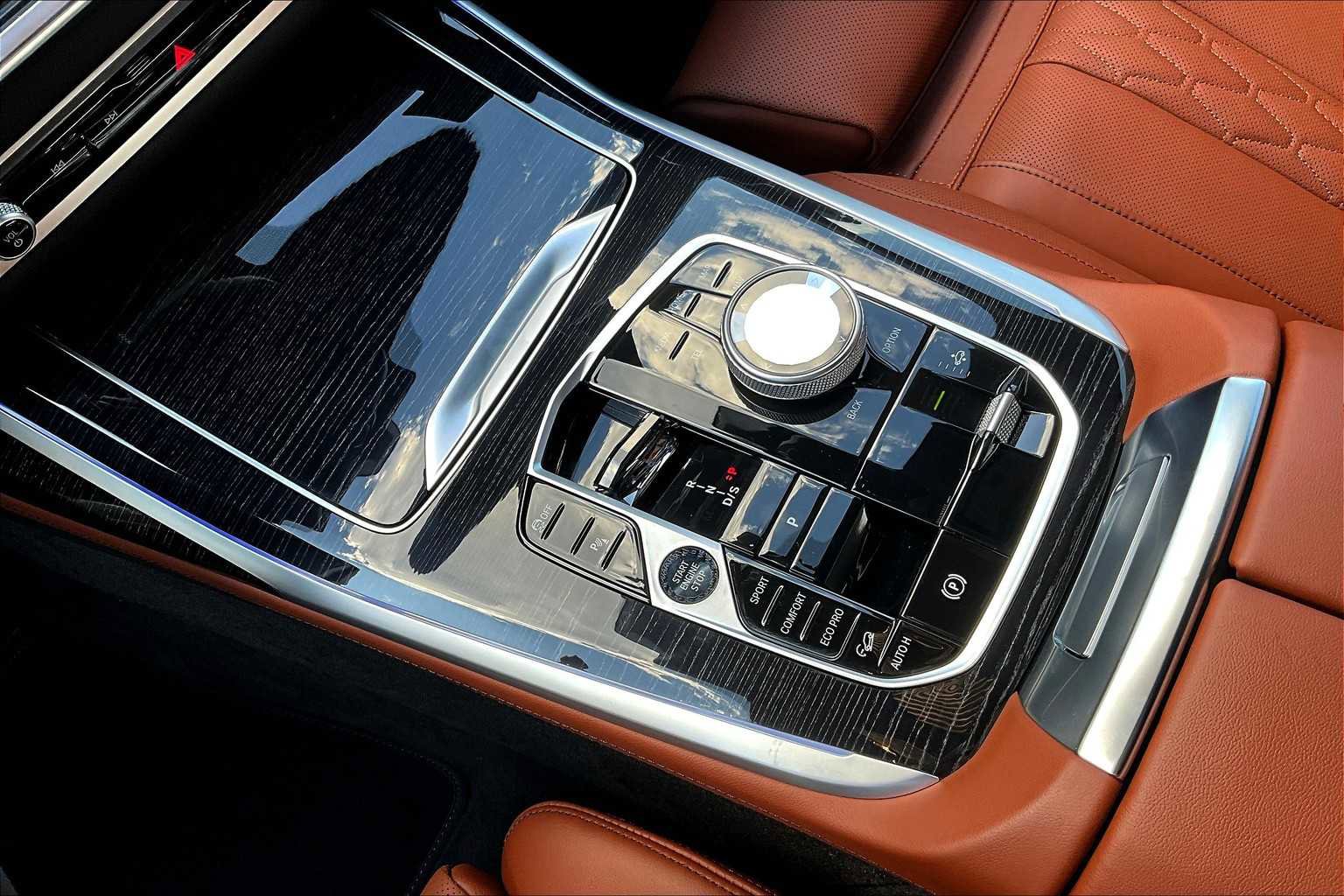 New 2026 BMW X7 xDrive40i w/ M Sport Package image 8