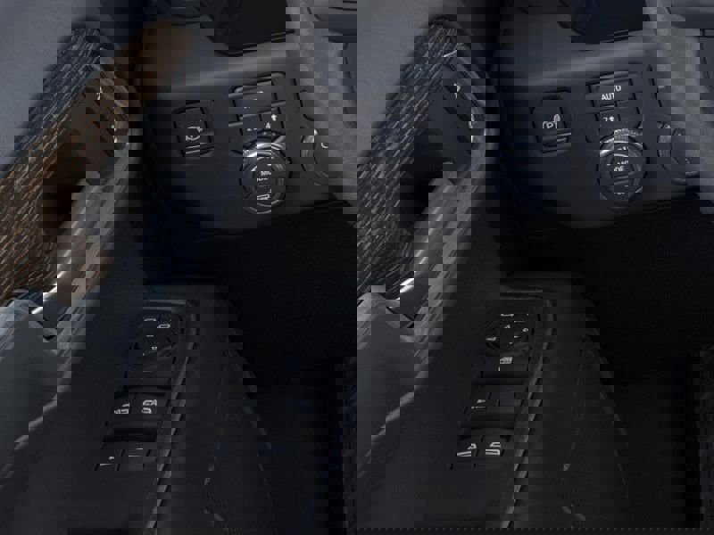 New 2026 GMC Sierra 1500 SLE image 40