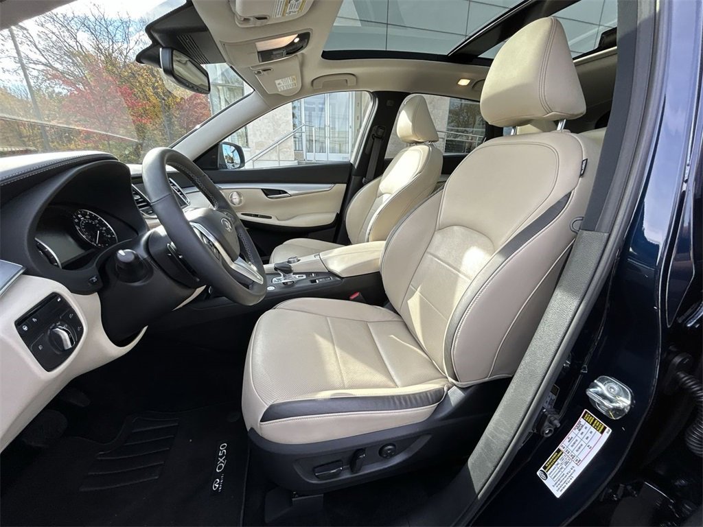 Certified 2022 INFINITI QX50 Essential image 15
